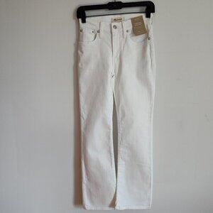 Ladies SZ 23 Madewell Pure White Mid-Rise Kick Out Jean